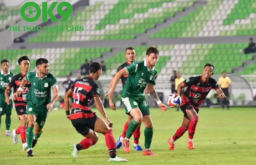 Persekat đang thi đấu ngày càng tự tin với khả năng kiểm soát bóng tốt hơn và tinh thần chiến đấu cao